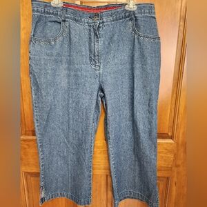 Christopher and Banks Capri Jeans with studded front pockets.  Size 14.